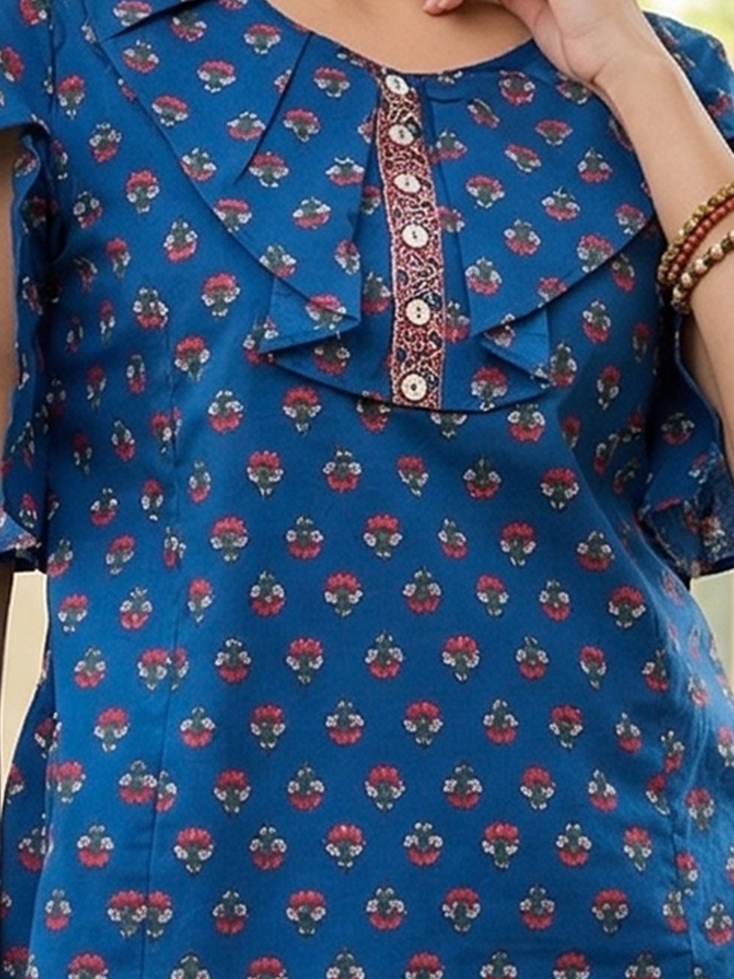 2-4.jpg YASH GALLERY Women's Blue Cotton Floral Printed Top (Blue) - Image 1