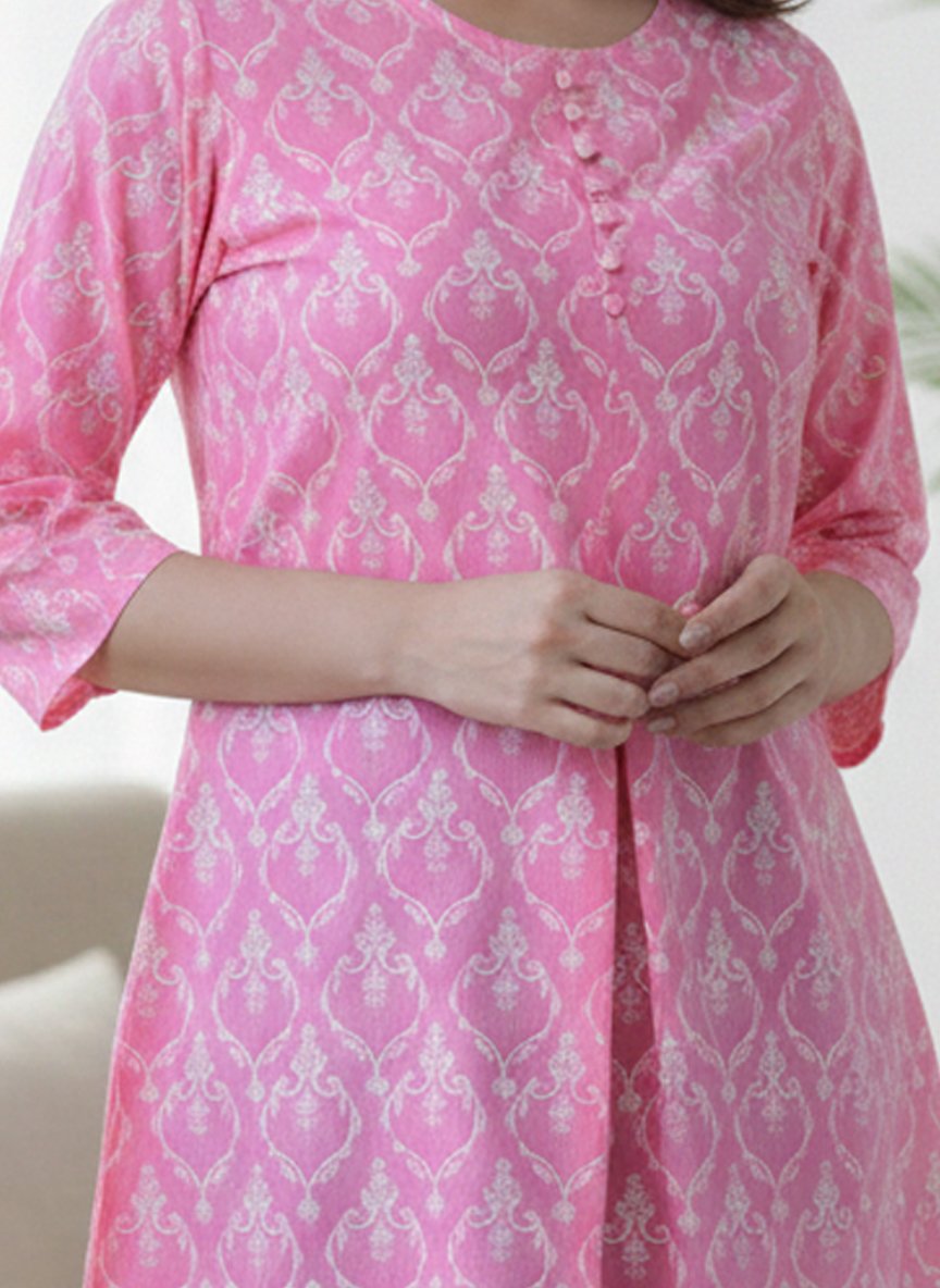 3-2.jpg Yash Gallery Women's Cotton Floral Printed Short Kurti - Image 1