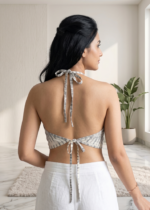 Akiko Women's Off-White Ikat Diamond Block Print Rayon Halter Neck Backless - Image 2