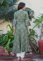 Akiko Women's Rayon Bandhej Printed A-Line Kurta (Green) - Image 2