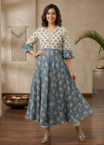 Akiko Women's Rayon Floral Print Anarkali Kurta (Multi)