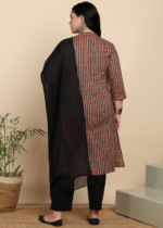 Akiko Women's Cotton Calf Length 3/4th Sleeve Mandarin Collar Striped Printed Straight Kurta with Pant & Dupatta - Image 2